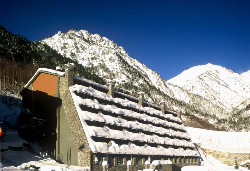 Hotel Atiram Patagonia Arinsal Esterno foto