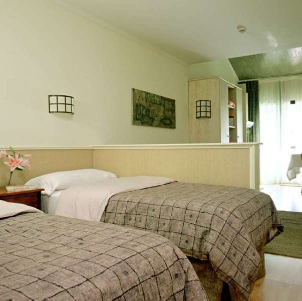 Hotel Atiram Patagonia Arinsal Esterno foto